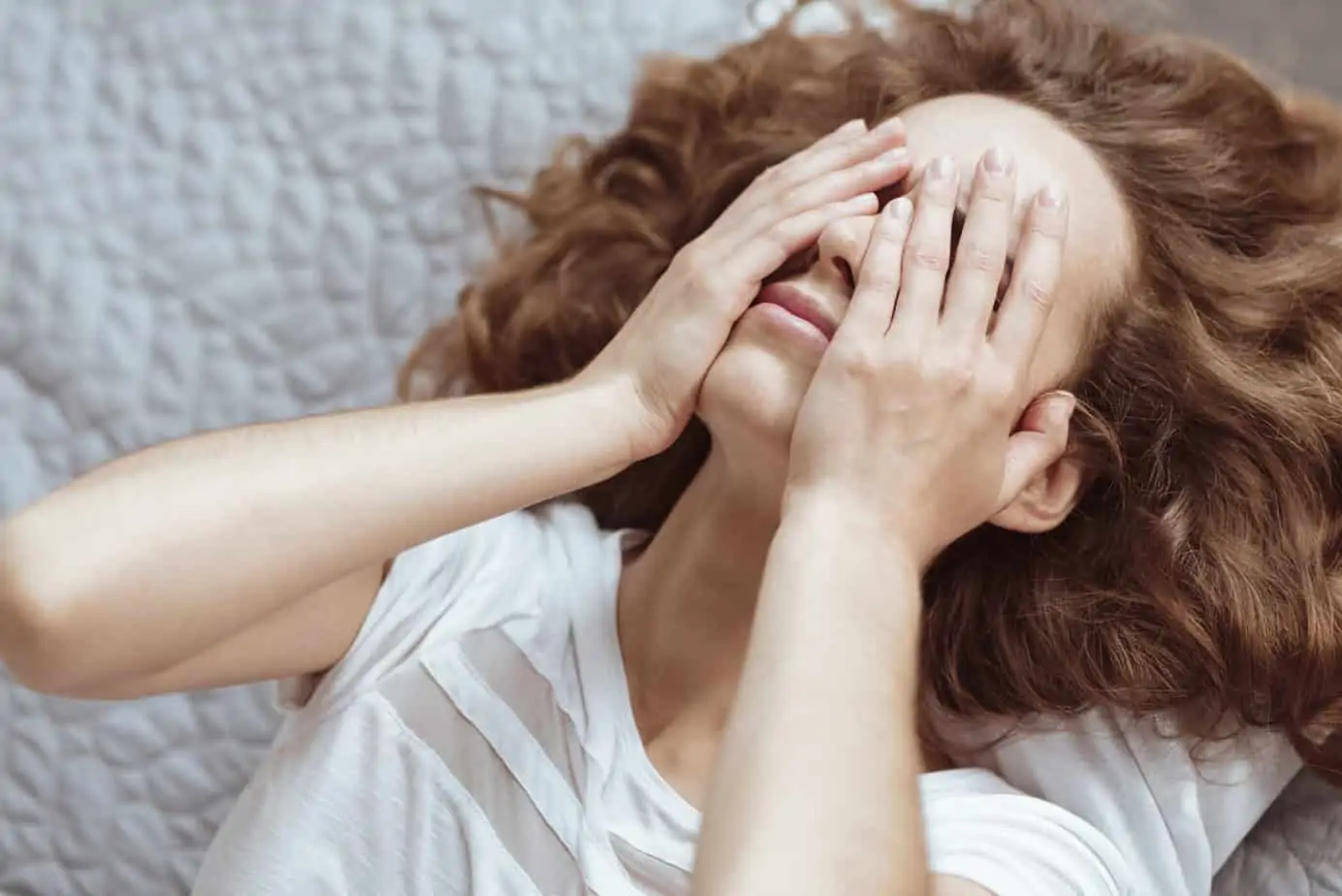 Living with parenting anxiety is no way to live. Grounding techniques help you handle your parenting anxiety and stress that can be more helpful for immediate relief than medication. Put your parenting worries to rest. Battling anxiety as a mom can be lonely and overwhelming.