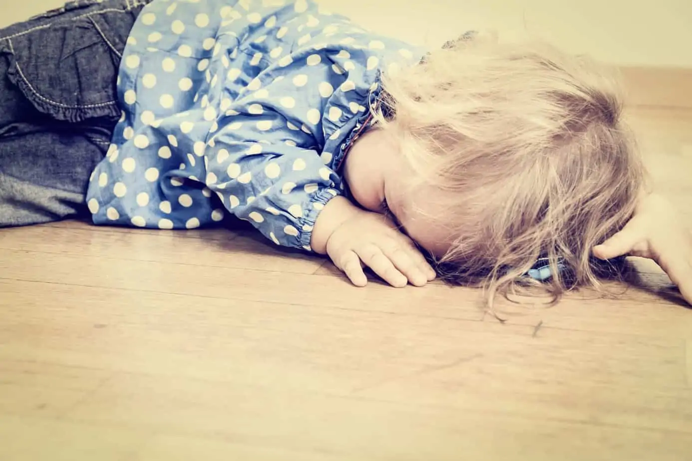 How to peacefully defuse and calm tantrums using empathy and teaching about emotions in the process. Stop tantrums by helping your child learn about emotions, name feelings, give back power and calmly handle emotional behavior.