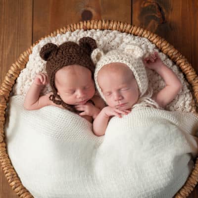 5 Must-Know Tips to Surviving the First Year with Twins