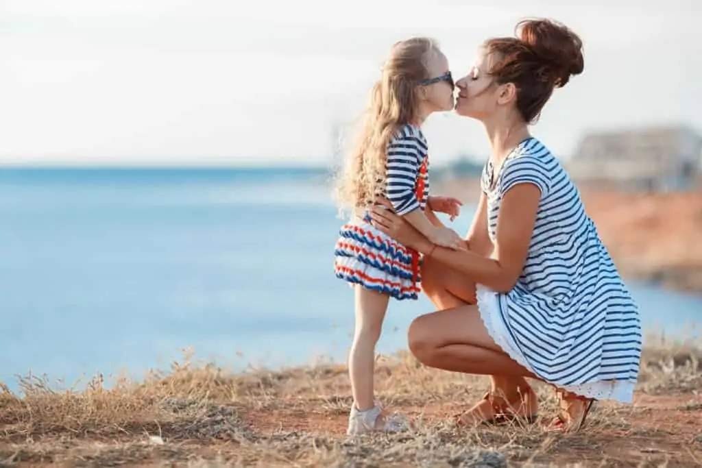 Learn the Magic 5:1 Rule of Parenting ad Shift Your Child's Behavior from Negative to Positive. Understanding why my kids aren't listening and how to get kids to listen. Turning bad behavior around to good behavior.
