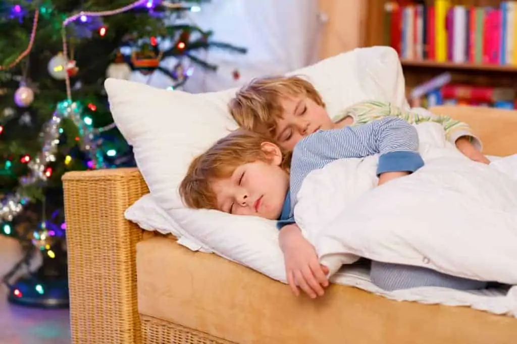 Sibling Christmas Traditions: Kids Will Delight in the Excitement of the Holidays Together. Make Christmas Even More Magical. Give your kids their own family traditions to cherish with one another year after year, and for a lifetime. Sibling traditions for the holidays! 