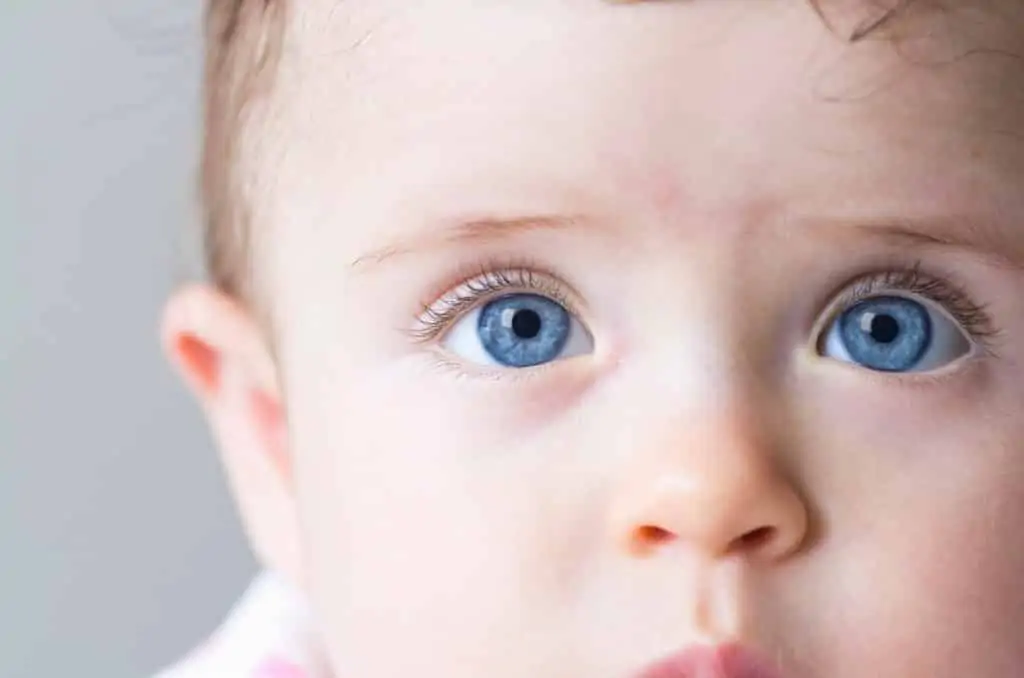 The 8 month sleep regression can happen anytime between 8, 9 and 10 months and is tied to your baby's rapid development. Understand about the changes your baby is going through during this sleep regression stage. Read more to learn what you can expect from the 8 month sleep regression phase. Sleep Regression Stages during the 8 Month Sleep Regression. 
