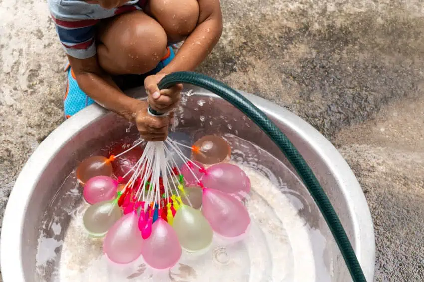 15 Cool Games & Activities for Kids to Beat the Heat