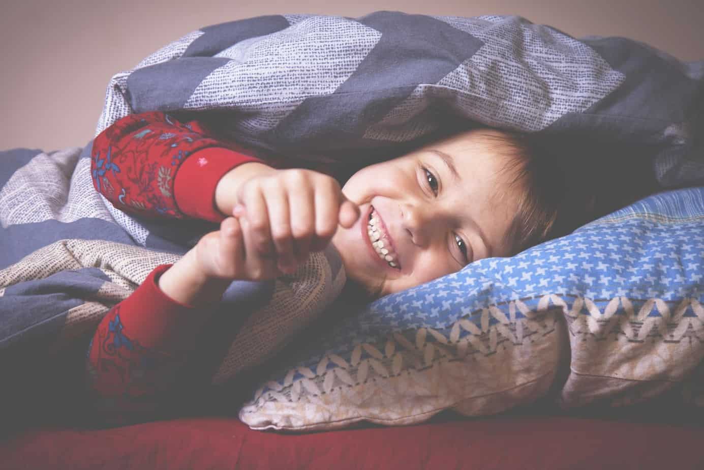 The surprisingly reason why power struggles happen at bedtime (and the surprisingly simple fix) and 7 ways to help perfect your child's bedtime routine.
