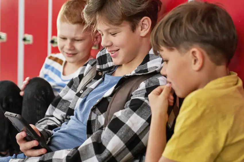 Learn the benefits and drawbacks of giving your kids' cell phones, along with helpful tips for safe use.