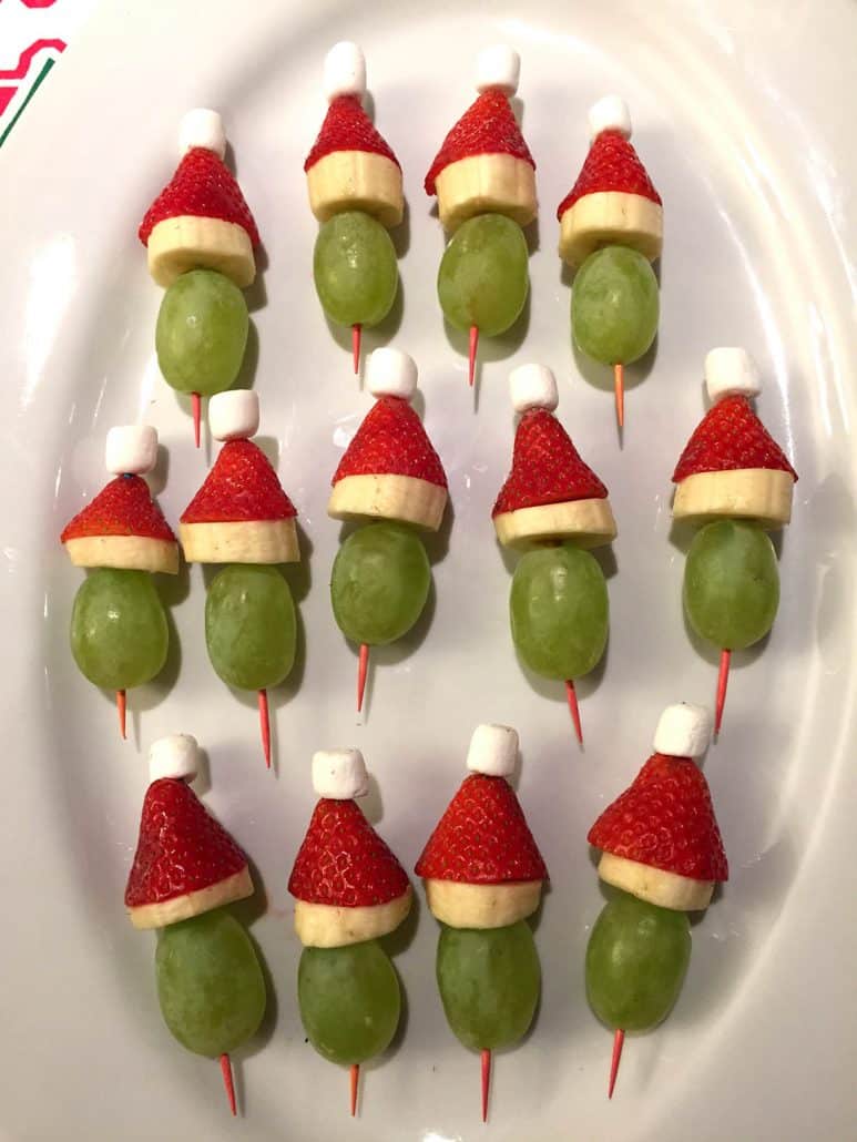 24 Cute & Healthy Christmas Snacks for Kids