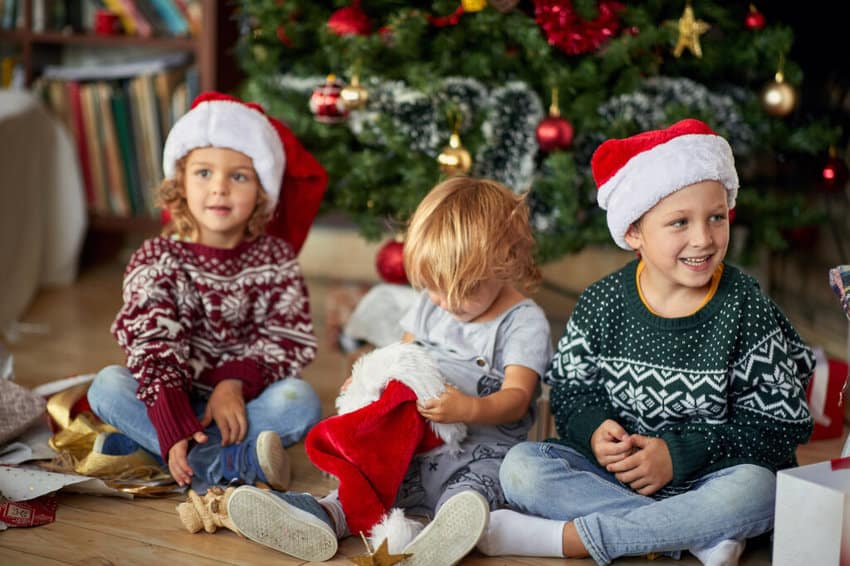 7 Meaningful Christmas Morning Traditions for Cherished Family Memories