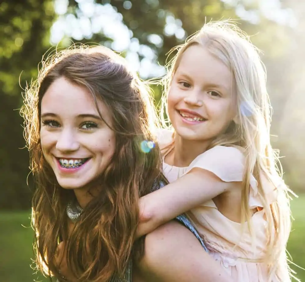 Raise a Strong & Confident Girl with a Positive Image, Self-Esteem and Confidence in Her Abilities. Establish a strong foundation of a confident girl.