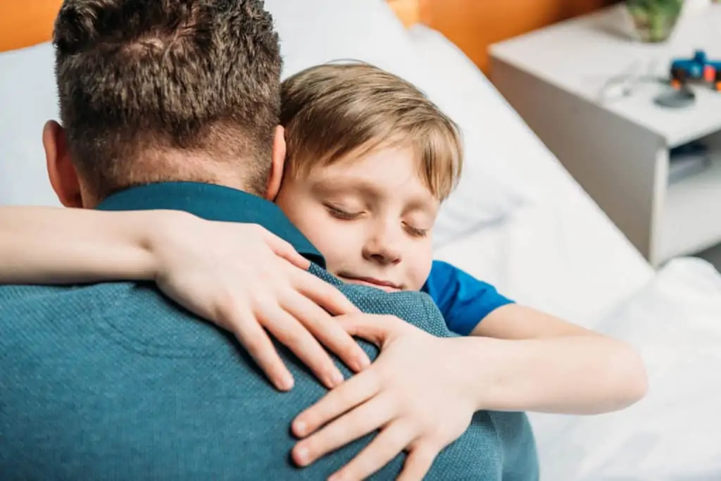 What is Positive Parenting? Positive parenting is for parents who want to respectfully and lovingly set limits with their children, without breaking their spirit. It's gentle guidance and positive discipline to guide our kids on the right path, without harsh consequences, yelling or punitive punishment.