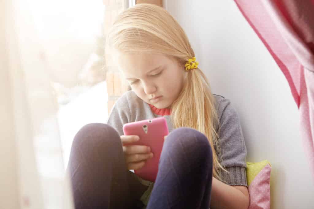 The harmful effects of too much screen time for kids & the unexpected effects of daily electronic use to the physical, mental & emotional health of kids.