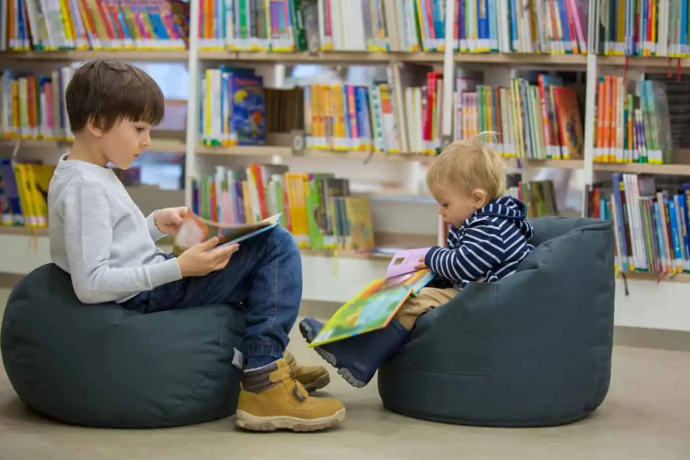 list for all of the best reading books for kids. Not only am I sharing a variety of books along with their reading level, but there is something for everyone; from preschoolers to kids in the 5th grade!