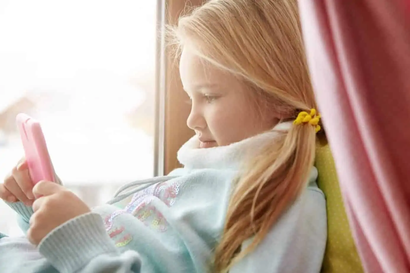 dangers inside popular social media apps. Social Media exposes youth to cyberbullying, pornography, self harming, and teen suicide. Set limits with technology.