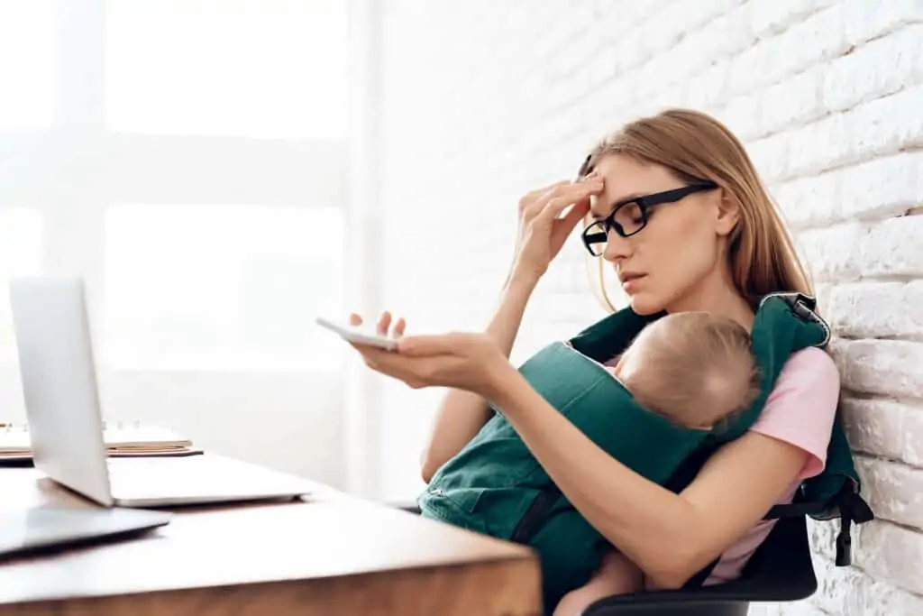 Strike a better balance with your time while raising kids. Time management tips for parents to help you balance all your responsibilities between motherhood and raising kids. 